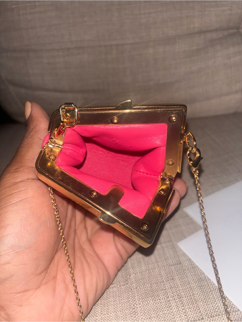 Fendi Pink Mini Baguette-Style Crossbody with Gold Hardware - Picture 4 of 6
